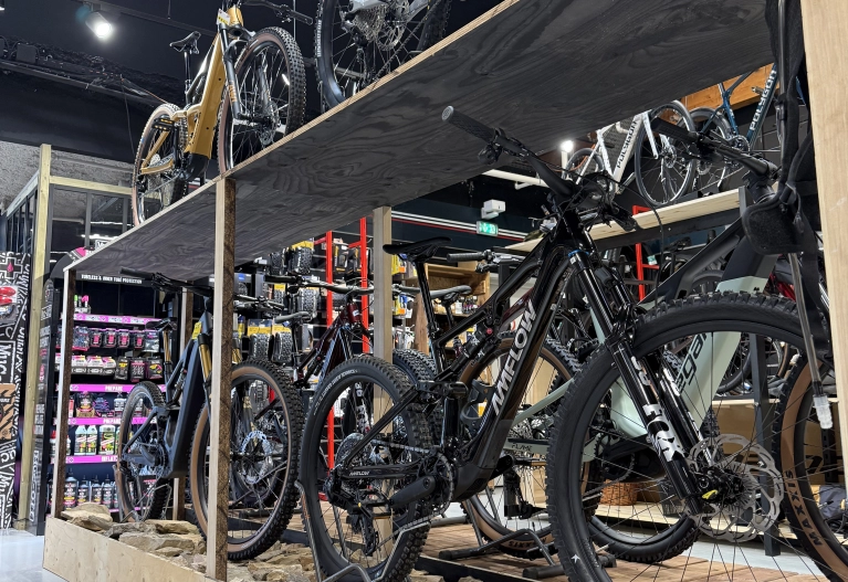 MONDOVELO NIMES